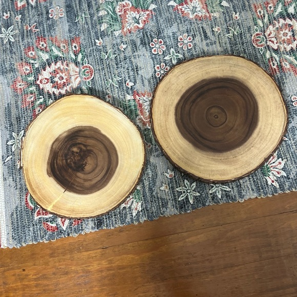 Tree trunk wood serving display stand - Picture 1 of 7